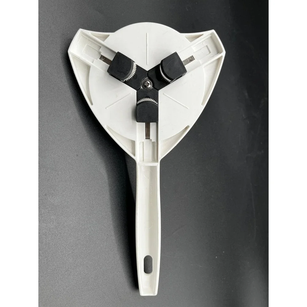 White Adjustable Lid Jar Can Bottle Opener Kitchen Tool‎ Gadget Strain-Free